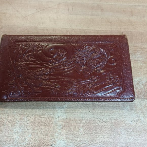 Vtg Men Leather Wallet Dragon Tiger Embossed - Picture 5 of 6